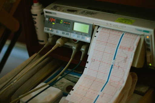 ekg machine